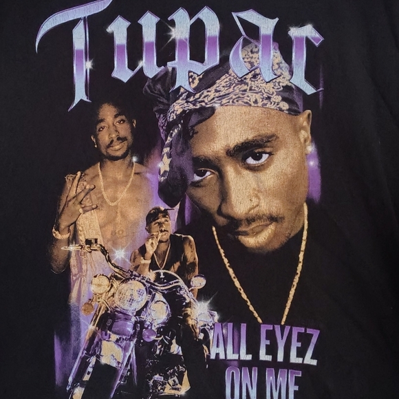 NWOT TUPAC Black Graphic T-Shirt with Purple Accents Size Large - Picture 2 of 4